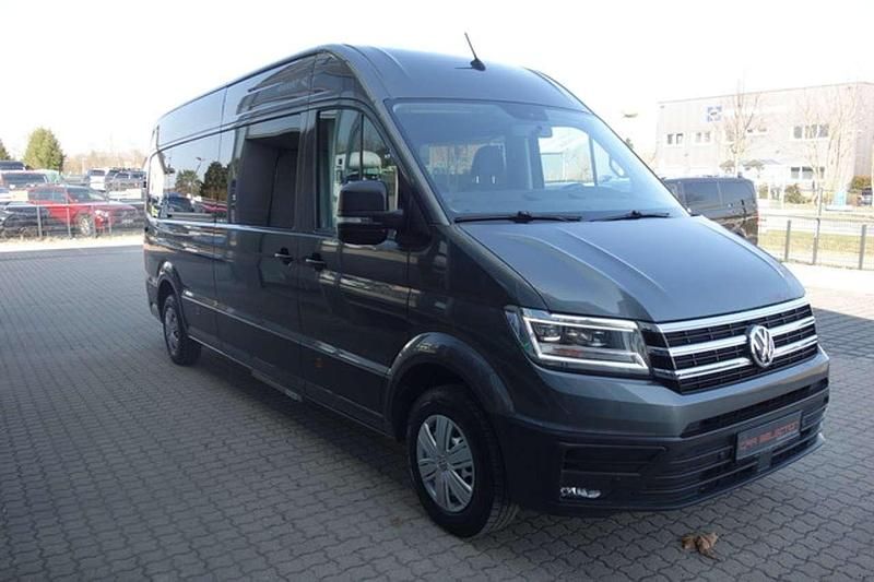 Gebraucht VW Crafter 177 PS (130 kW) 2019 Indiumgrau Van