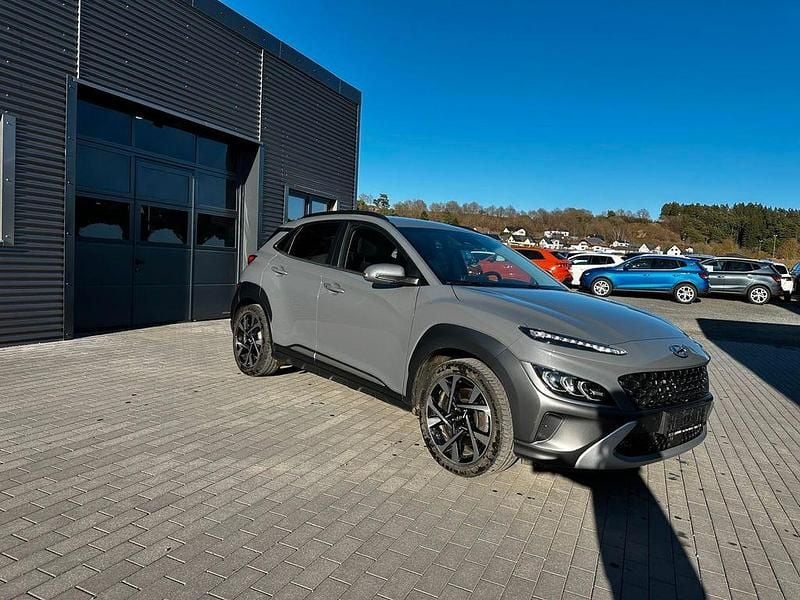 Gebraucht Hyundai Kona Prime 199 PS (146 kW) 2022 Grau SUV