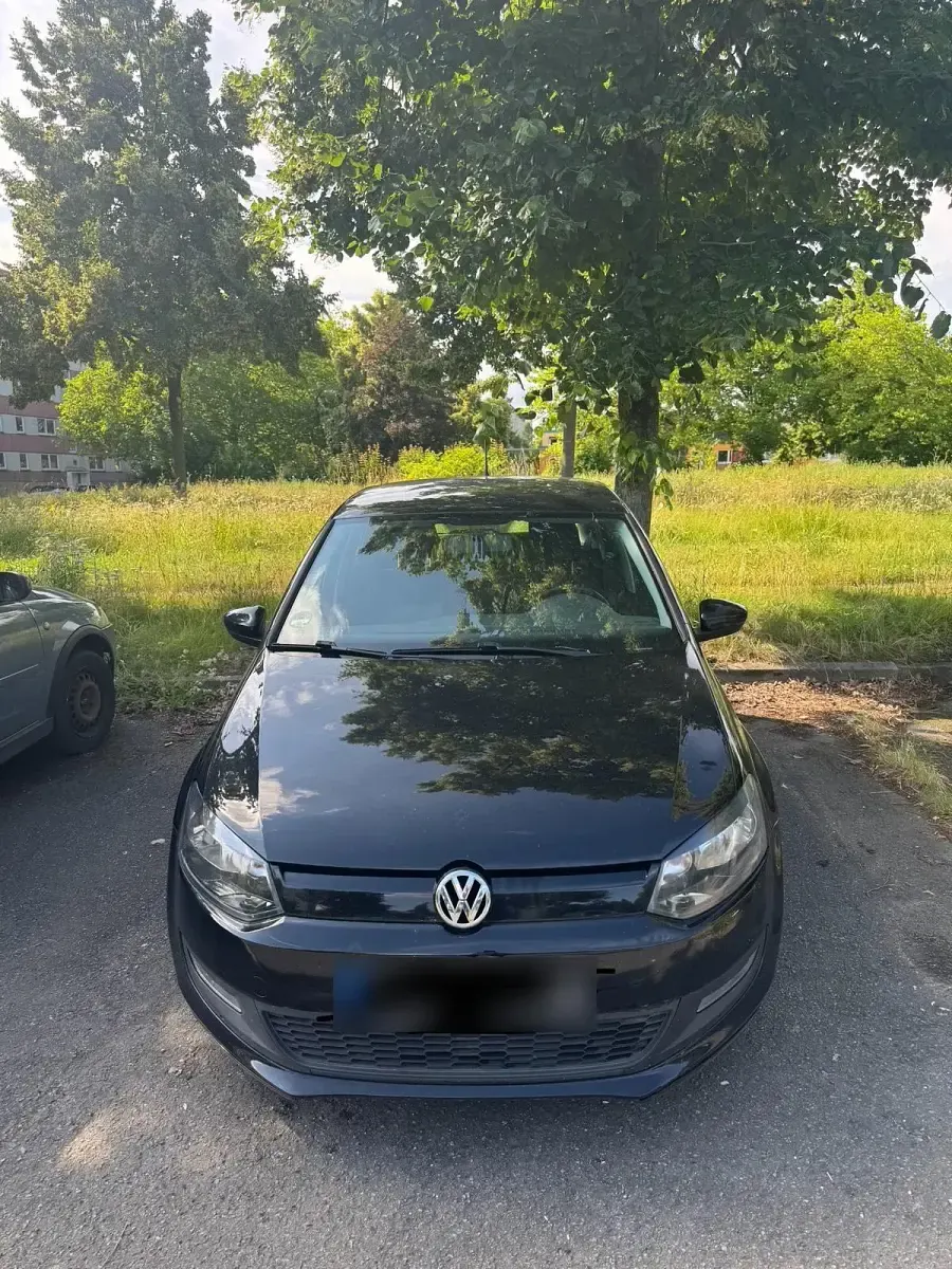 Gebraucht VW Polo 75 PS (55 kW) 2011 Schwarz Kleinwagen