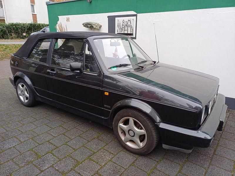 Schwarz Gebraucht 1992 VW Golf Cabriolet Cabrio | 19.000 € - Bild 1/2