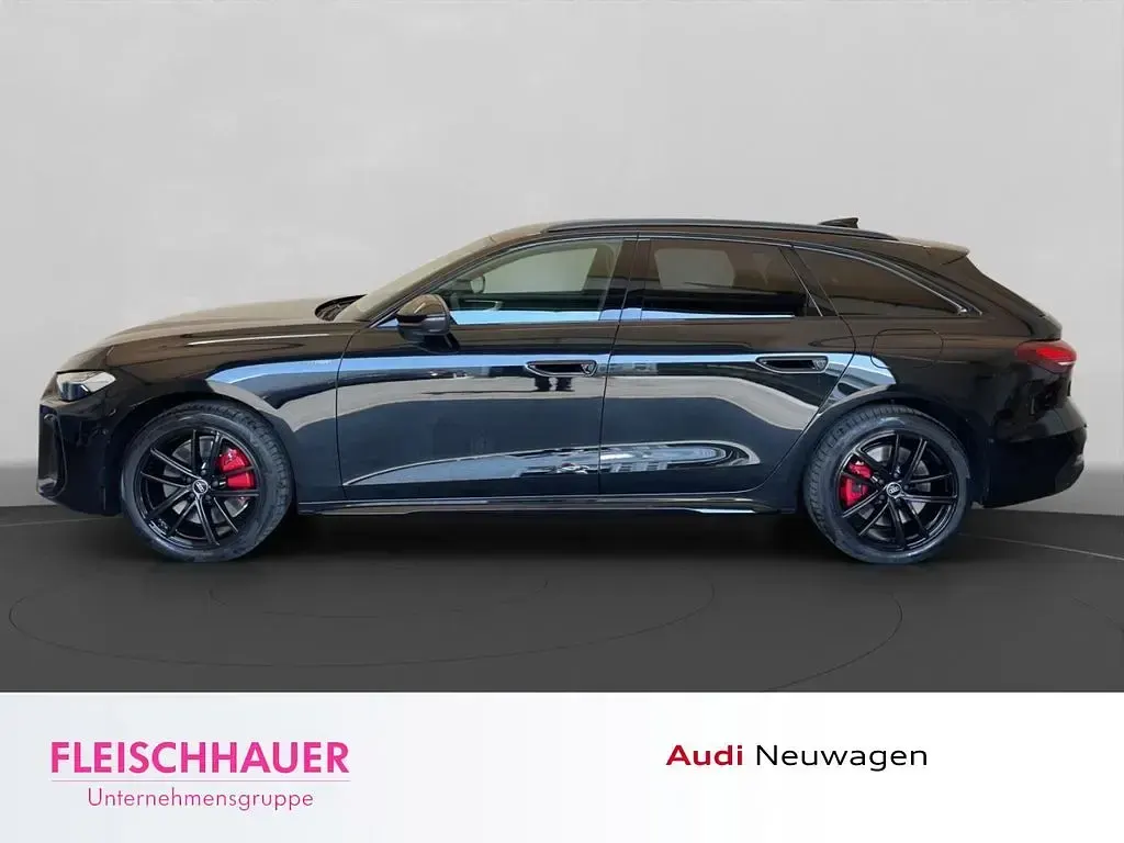 Neu Audi A5 Sport 367 PS (269 kW) 2026 Schwarz Kombi