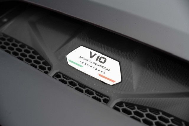 Usata Lamborghini Huracán 639 CV (469 kW) 2021 Rosso Coupé