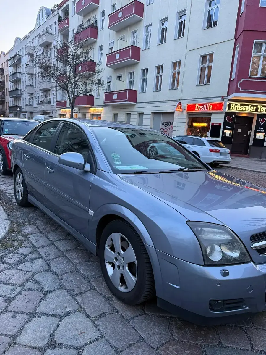 Gebraucht Opel Vectra 147 PS (108 kW) 2003 Silber Limousine
