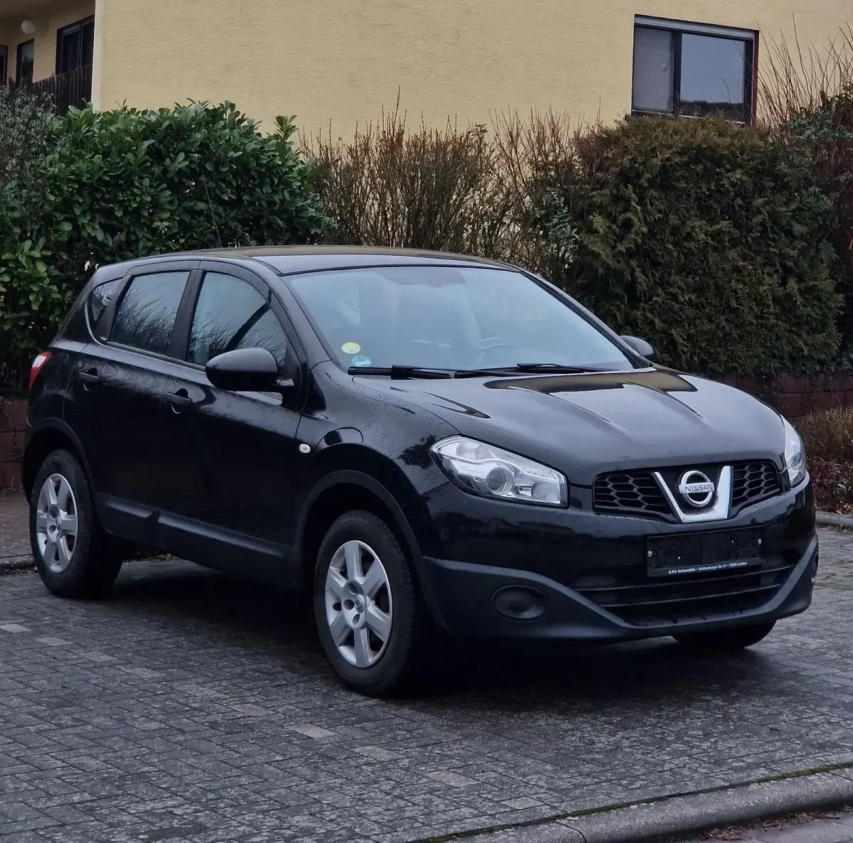 Gebraucht Nissan Qashqai 150 PS (110 kW) 2011 Schwarz SUV