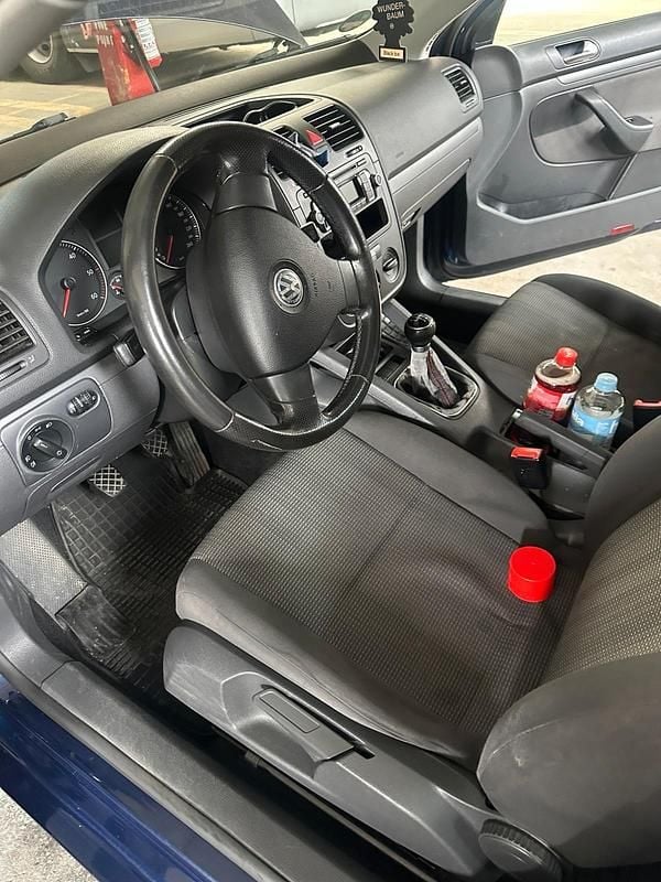 Second-hand VW Golf V 105 CP (77 kW) 2007 Albastru Break