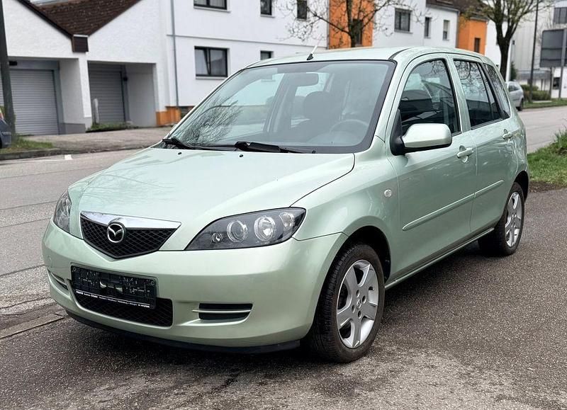 Second-hand Mazda 2 Active 80 CP (58 kW) 2007 Verde Hatchback