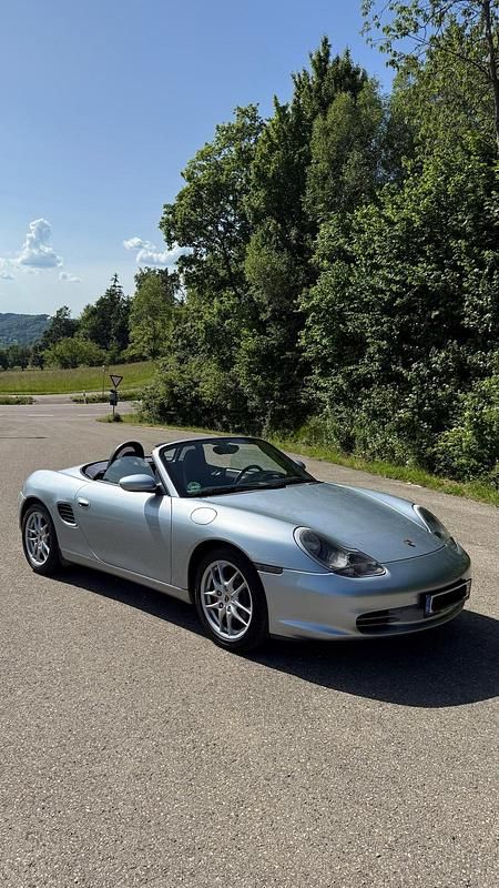 Silber Gebraucht 2002 Porsche Boxster Cabrio | 16.400 € (Fairer Preis) - Bild 1/4