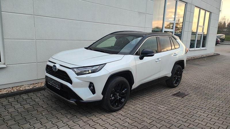 Gebraucht Toyota RAV4 Hybrid Style 178 PS (130 kW) 2025 Weiß SUV