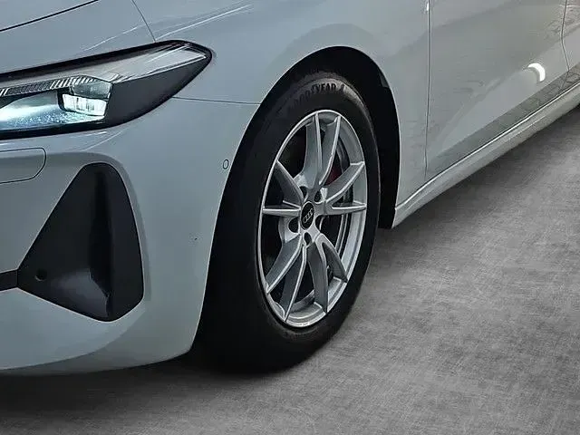 Gebraucht Audi A5 Advanced 204 PS (150 kW) 2025 Gletscherweiß metallic Limousine