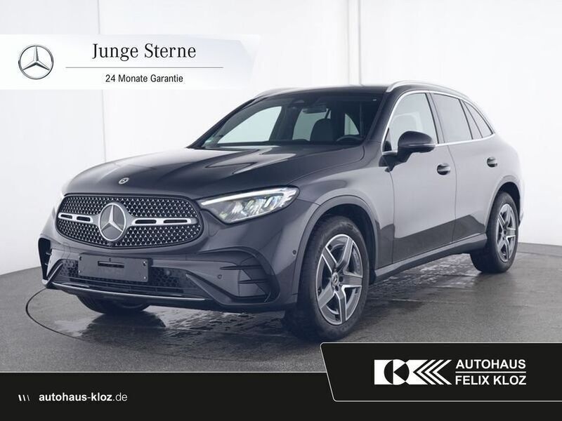 Grau Gebraucht 2024 Mercedes GLC200 AMG SUV | 54.400 € (Fairer Preis) - Bild 1/4