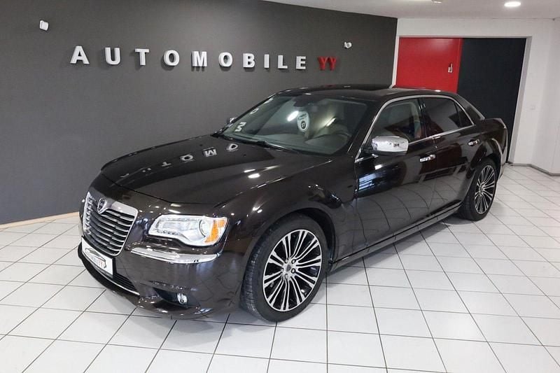 Gebraucht Lancia Thema 239 PS (175 kW) 2012 Braun Limousine