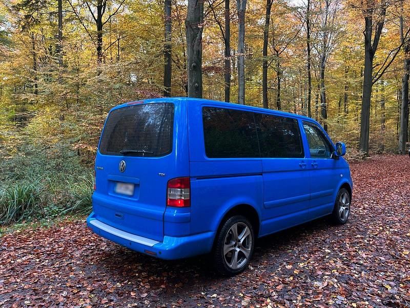 Gebraucht VW Multivan 131 PS (96 kW) 2003 Blau Van