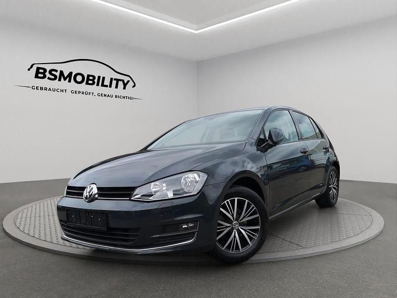 Gebraucht VW Golf VII Allstar 86 PS (63 kW) 2017 Grau Limousine