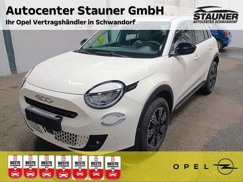 Gebraucht Fiat 600 110 PS (80 kW) 2024 Weiß SUV