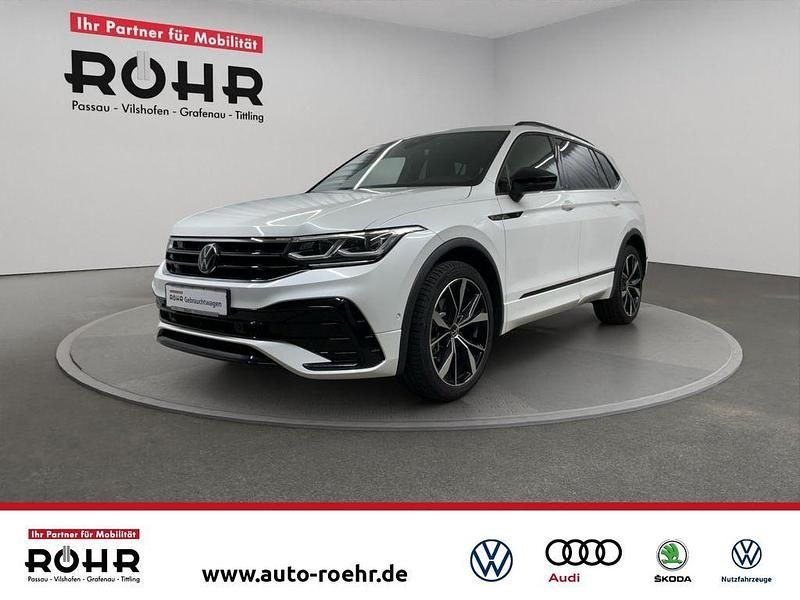 Oryxweiss perlmutteffekt Gebraucht 2025 VW Tiguan Allspace R-line SUV | 43.940 € (Fairer Preis) - Bild 1/4