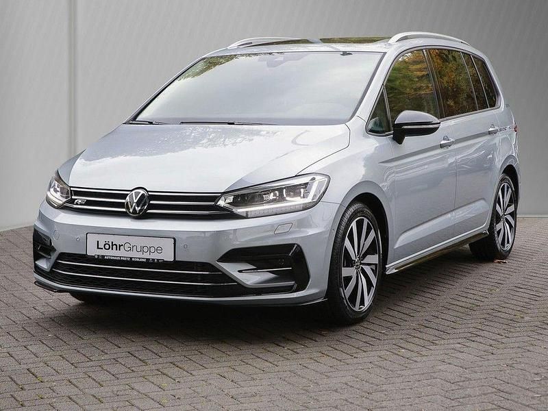 Gebraucht VW Touran Goal 150 PS (110 kW) 2025 Silber Van / Kleinbus