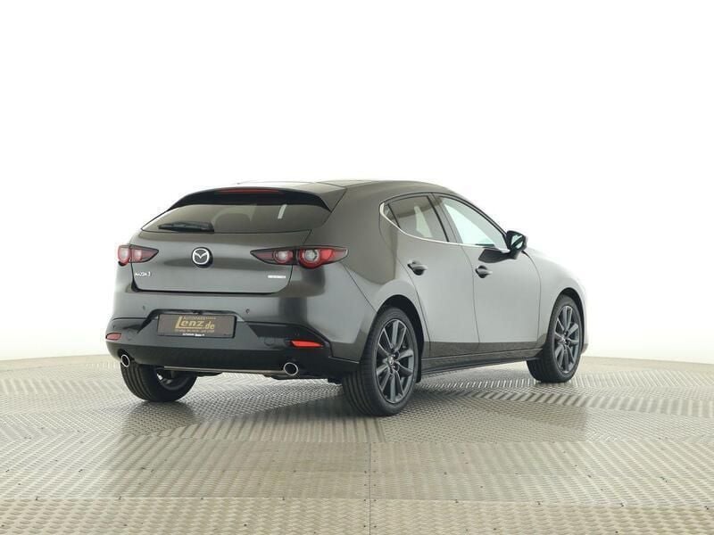 Gebraucht Mazda 3 Exclusive-Line 150 PS (110 kW) 2024 Machine gray Limousine