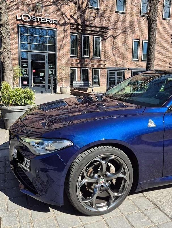 Gebraucht Alfa Romeo Giulia 200 PS (147 kW) 2019 Blau Limousine