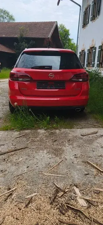 Gebraucht Opel Astra Innovation 200 PS (147 kW) 2016 Rot Kombi