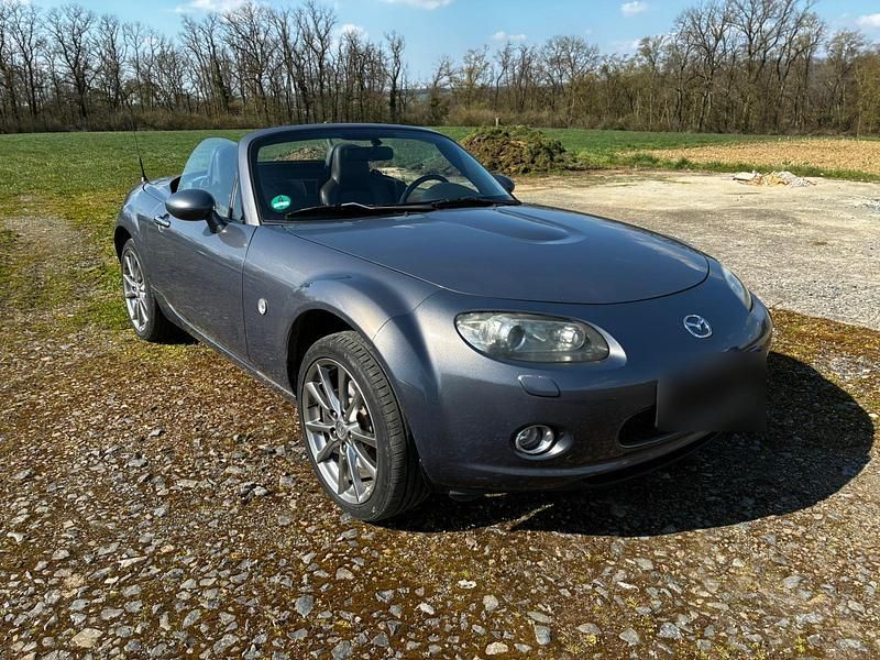 Second-hand Mazda MX5 126 CP (92 kW) 2008 Argintiu Cabrio