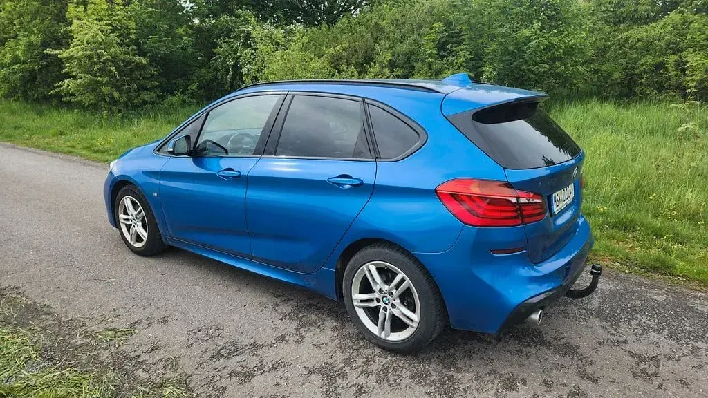 Gebraucht BMW 220 Active Tourer Sport Line 192 PS (141 kW) 2019 Blau Van / Kleinbus