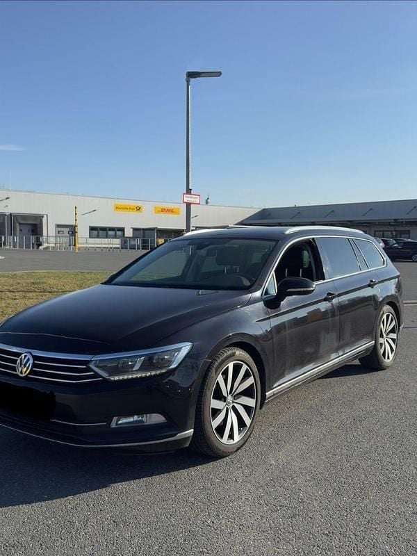 Gebraucht VW Passat Highline 190 PS (139 kW) 2015 Schwarz Kombi