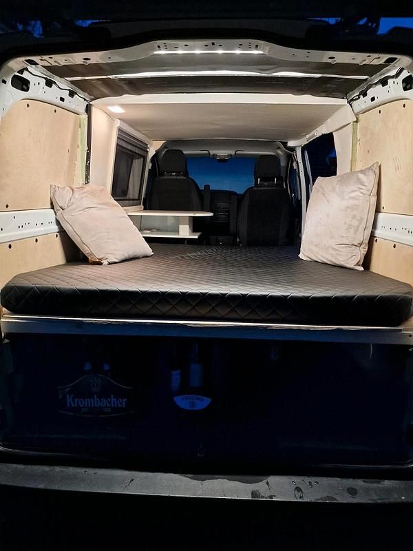 Gebraucht Mercedes e-Vito 85 kW (116 PS) 2019 Weiß Van / Kleinbus