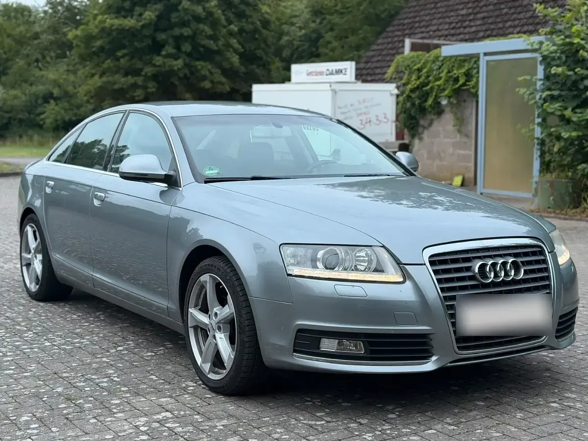 Gebraucht Audi A6 190 PS (139 kW) 2010 Grau Limousine