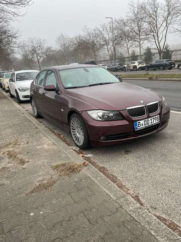 Rot Gebraucht 2006 BMW 325 Limousine | 6.200 € (Fairer Preis) - Bild 1/4