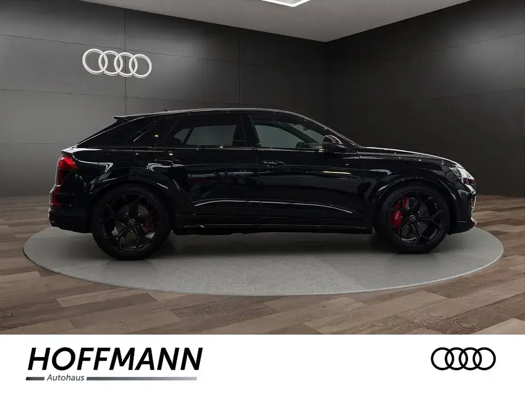 Neu Audi Q8 Performance 640 PS (470 kW) 2026 Schwarz SUV