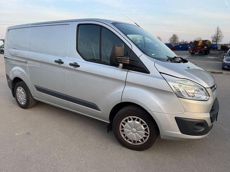 Gebraucht Ford Transit Custom Trend 125 PS (91 kW) 2016 Silber Van / Kleinbus