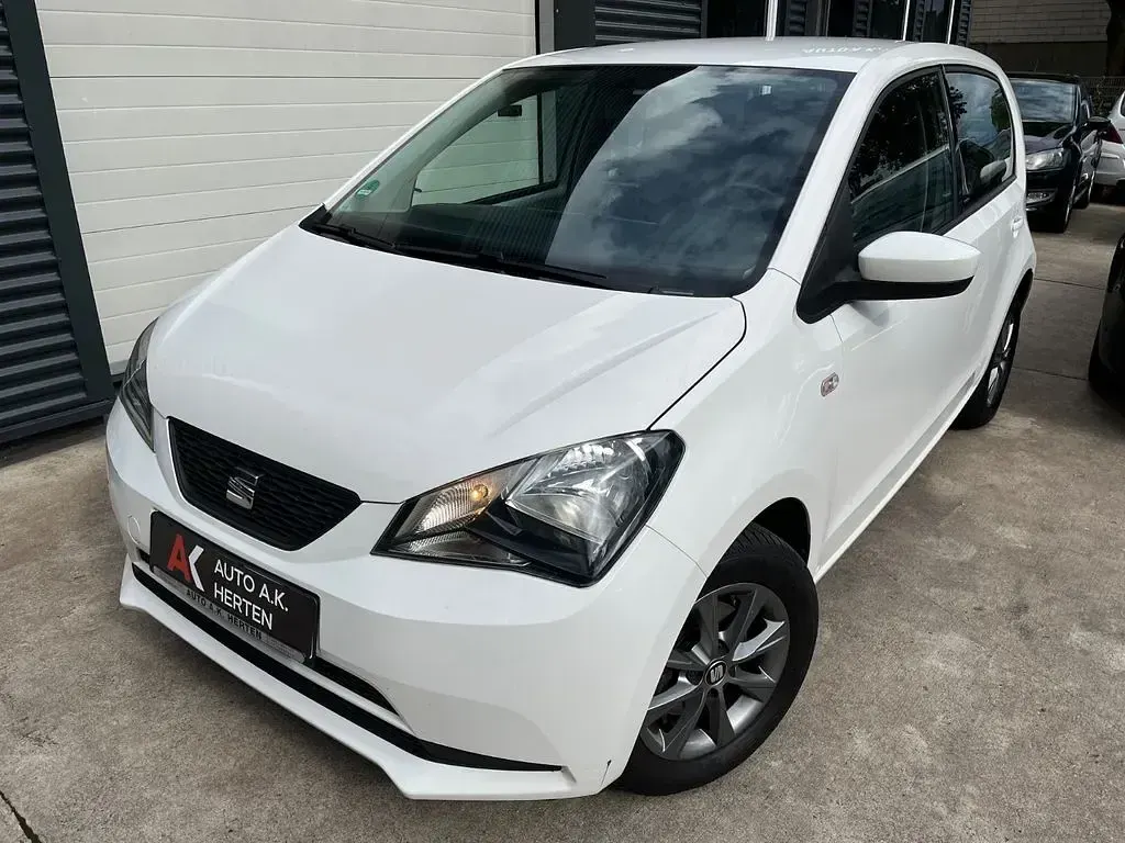 Gebraucht Seat Mii I-Tech 75 PS (55 kW) 2015 Weiß Kleinwagen