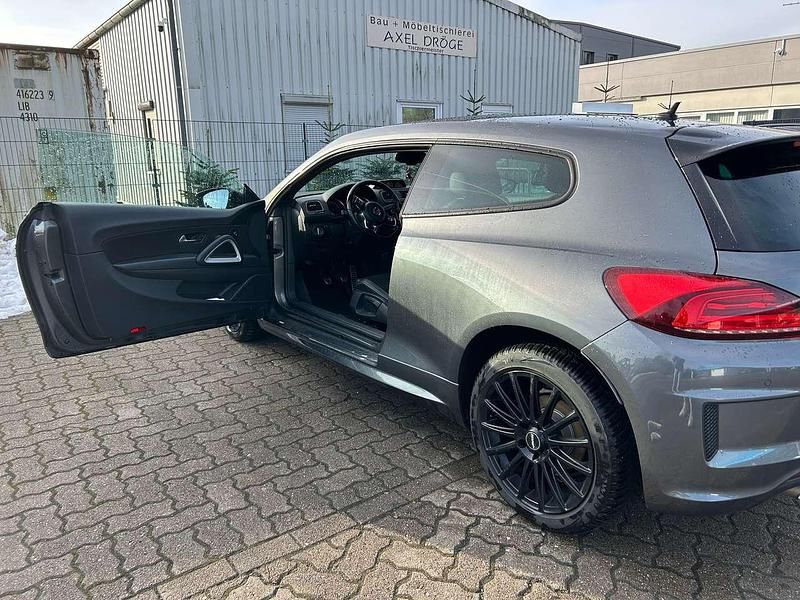 Usata VW Scirocco 125 CV (91 kW) 2015 Grigio Coupé