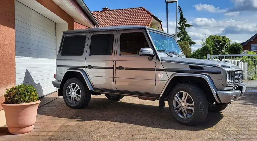 Gebraucht Mercedes G350 211 PS (155 kW) 2013 Grau palladiumsilber metallic SUV