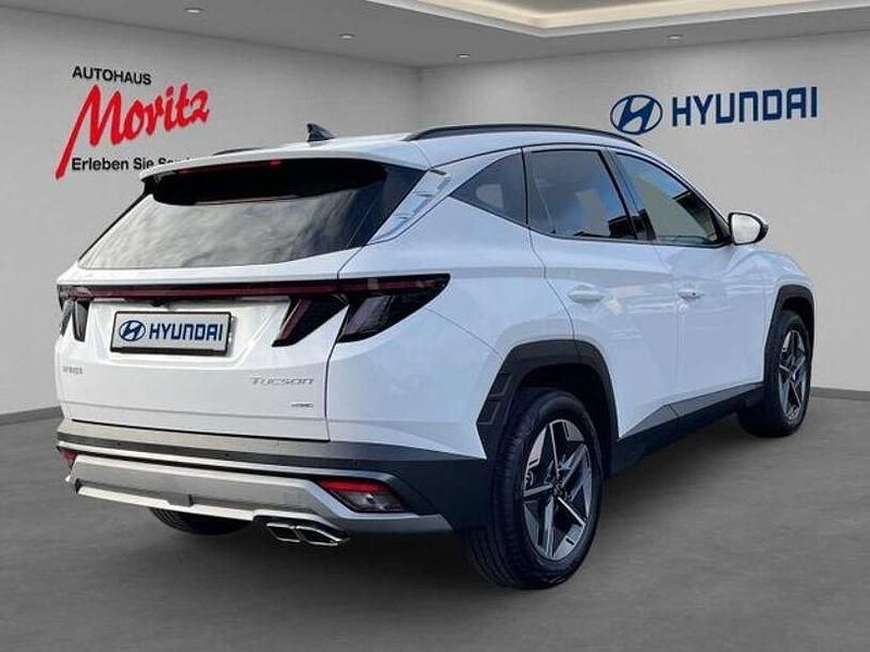 Gebraucht Hyundai Tucson Trend 160 PS (117 kW) 2024 Serenity white SUV