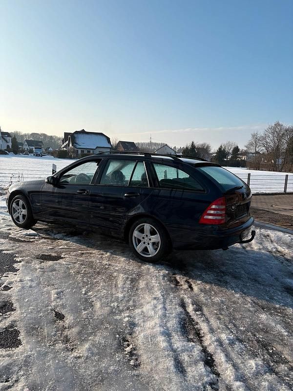 Gebraucht Mercedes C180 143 PS (105 kW) 2002 Kombi