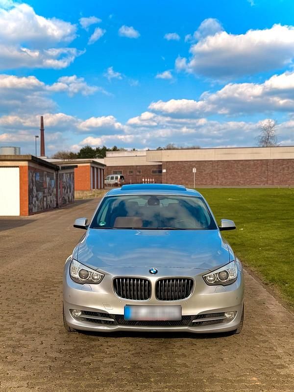 Gebraucht BMW 535 300 PS (220 kW) 2012 Silber Limousine