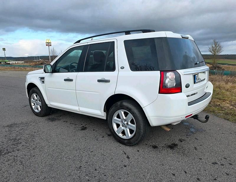 Gebraucht Land Rover Freelander 2 S 190 PS (139 kW) 2012 Weiß SUV