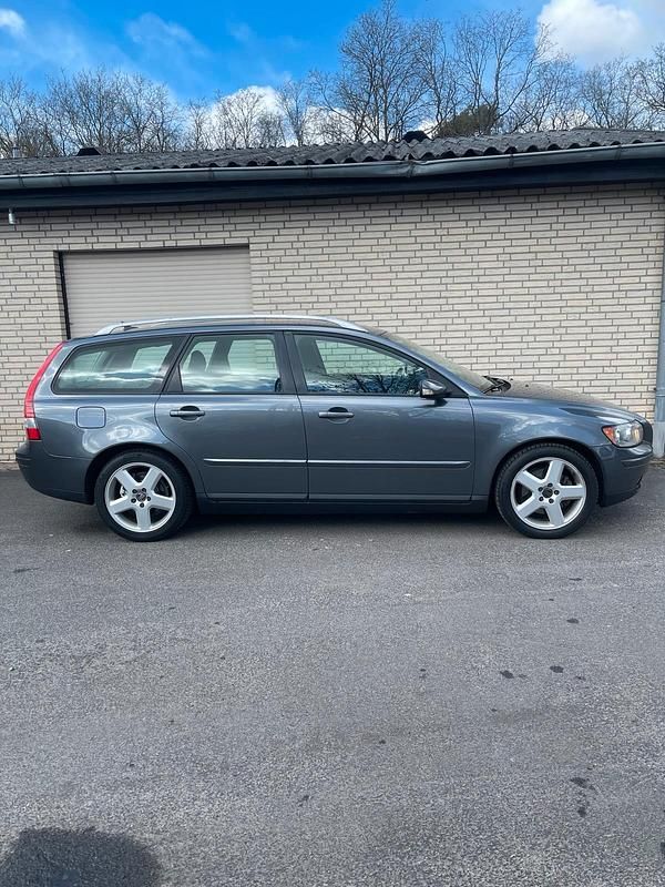 Gebraucht Volvo V50 140 PS (102 kW) 2004 Blau Kombi