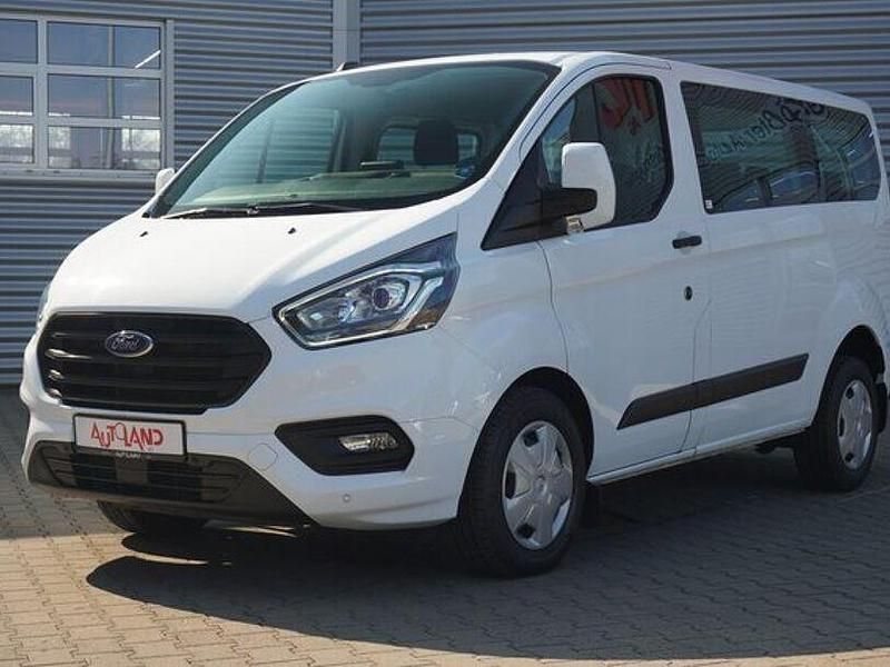 Gebraucht Ford Transit Custom 131 PS (96 kW) 2023 Weiß Van / Kleinbus