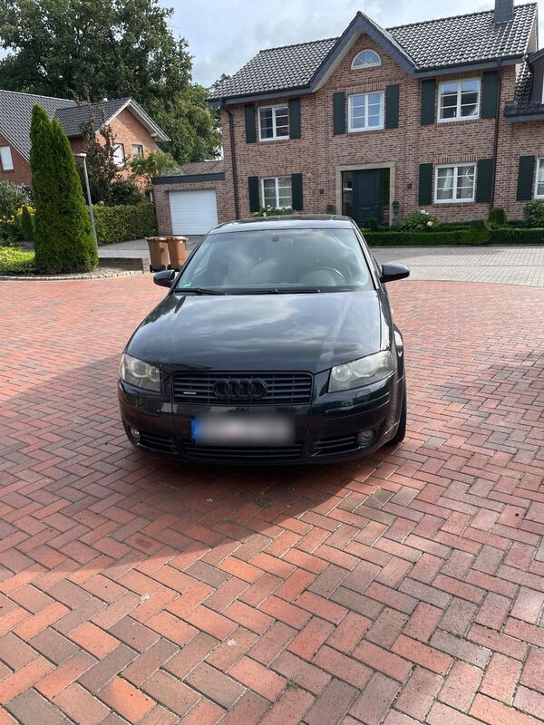 Schwarz Gebraucht 2004 Audi A3 Coupé | 9.500 € - Bild 1/4