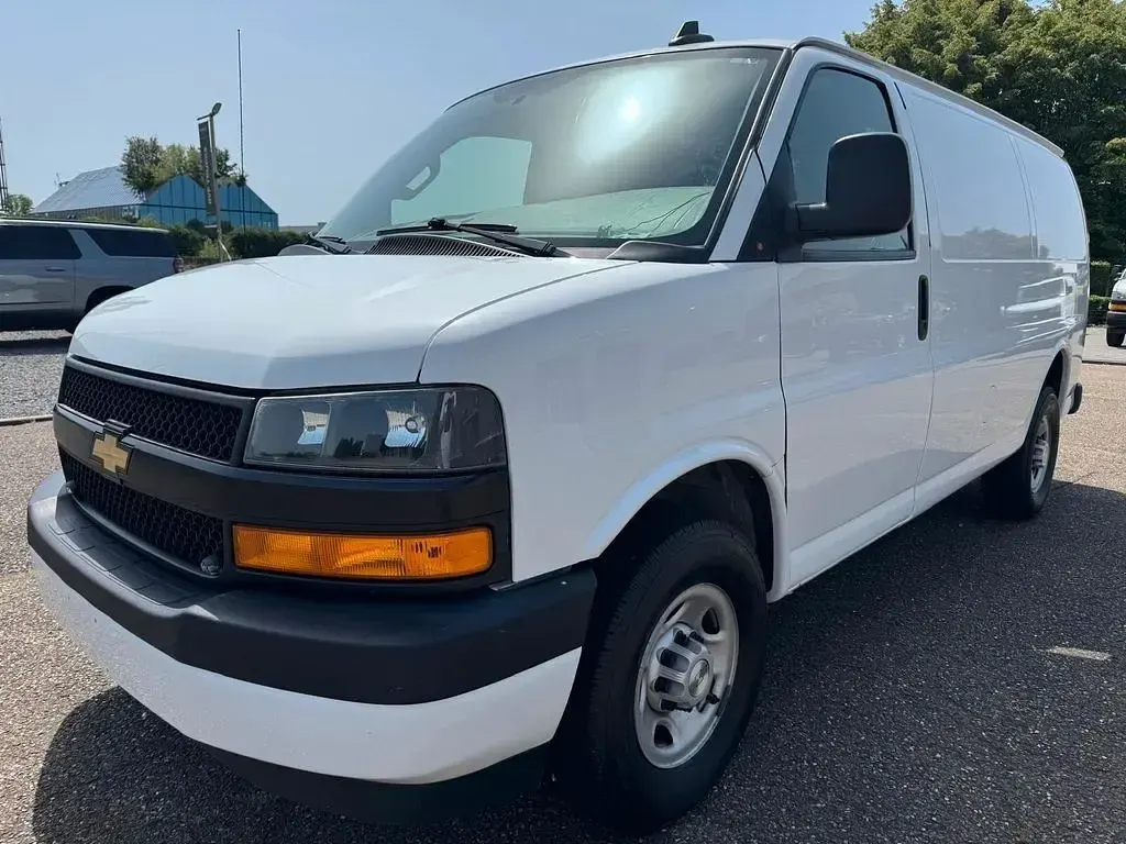 Gebraucht Chevrolet Express 2014 Weiß Van / Kleinbus