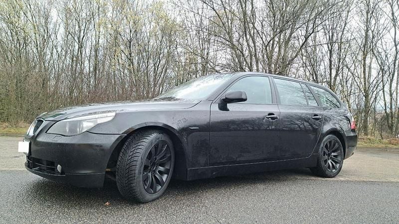 Gebraucht BMW 530 Shadowline 218 PS (160 kW) 2004 Schwarz Kombi