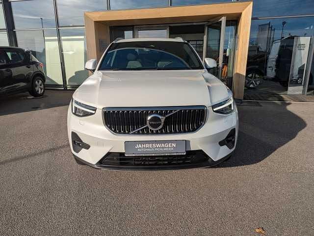 Gebraucht Volvo XC40 120 PS (88 kW) 2024 SUV