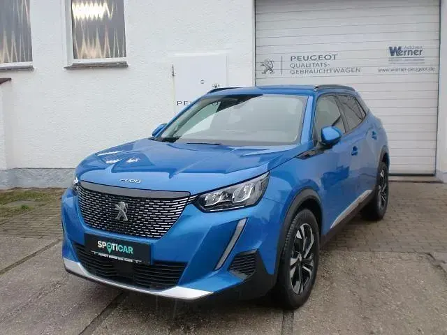 Gebraucht Peugeot 2008 Allure 131 PS (96 kW) 2020 Lackierung vertigoblau SUV