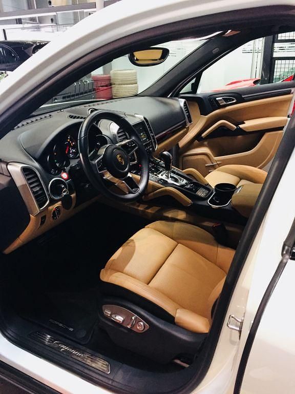 Gebraucht Porsche Cayenne 262 PS (192 kW) 2017 Weiß SUV