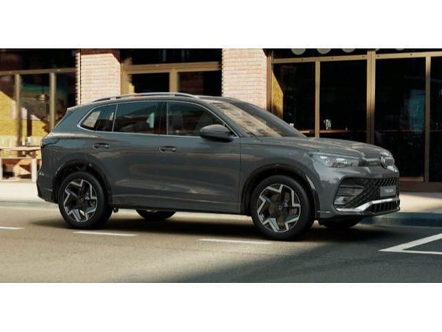 Neu VW Tiguan R-line 150 PS (110 kW) 2025 Uranograu SUV