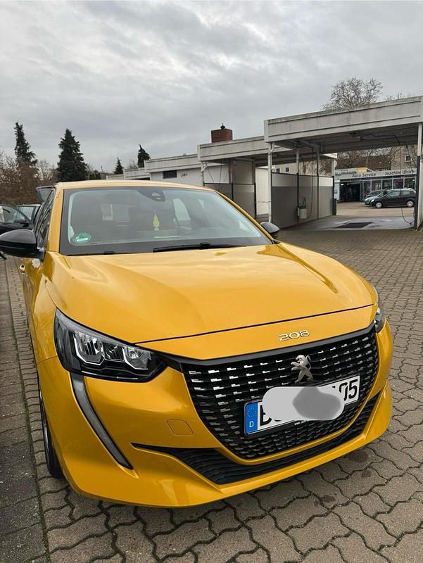 Gebraucht Peugeot 208 75 PS (55 kW) 2022 Gelb Kleinwagen