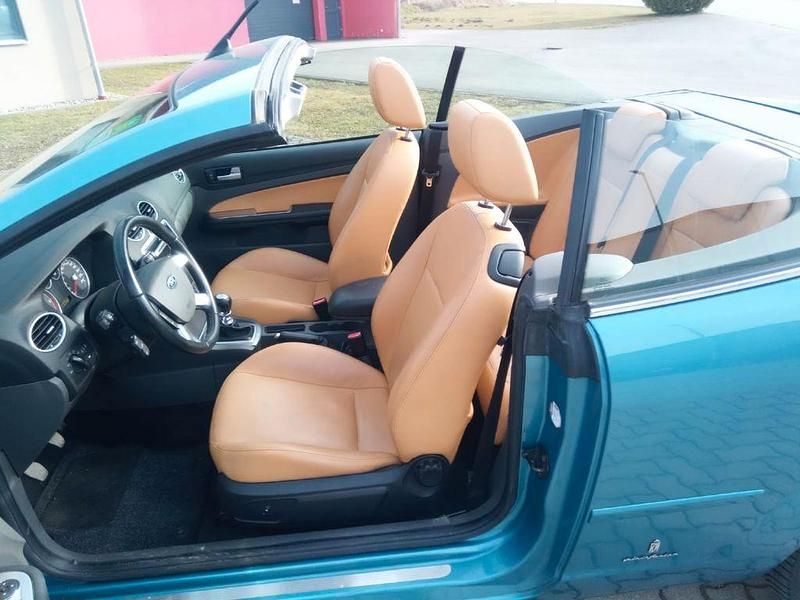 Gebraucht Ford Focus Cabriolet 136 PS (100 kW) 2008 Blau Cabrio