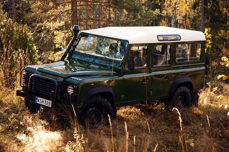 Gebraucht Land Rover Defender S 122 PS (89 kW) 2002 Grün Kombi